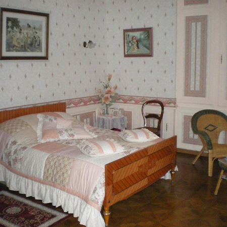 Le Chateau Bed & Breakfast Neuville-Coppegueule Exterior photo